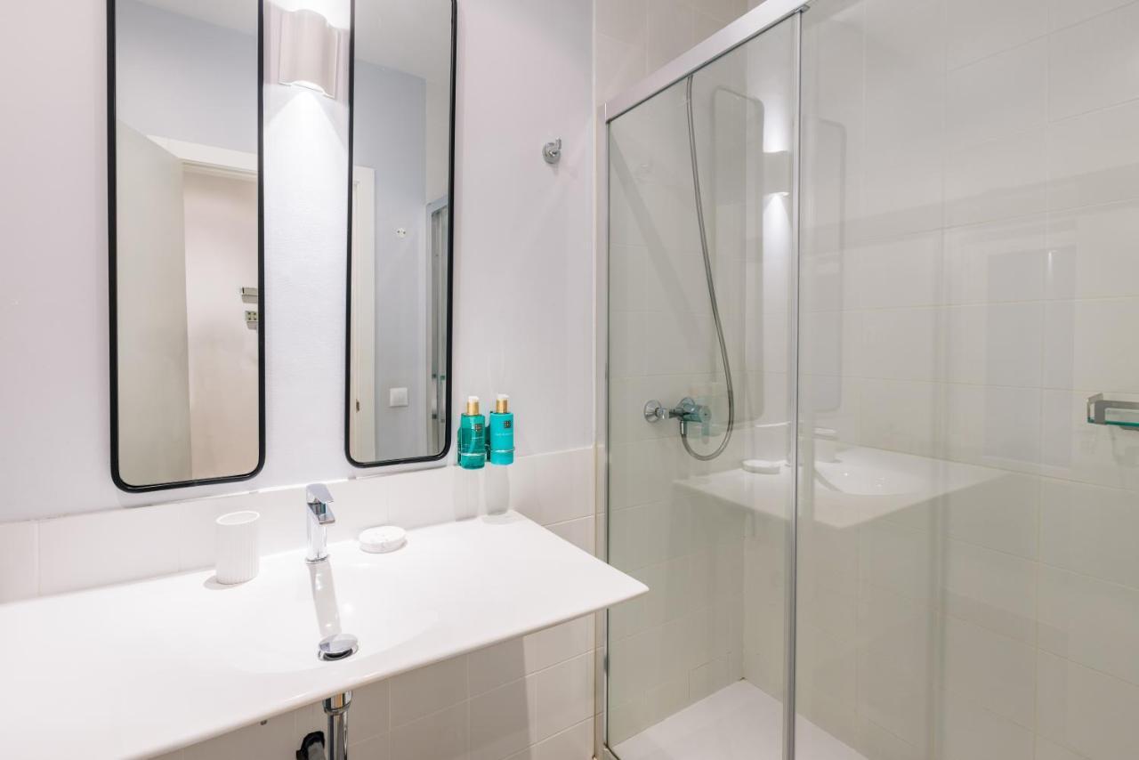 Mi Casa En Madrid- Spacious Apartments Callao Gran Via Екстер'єр фото