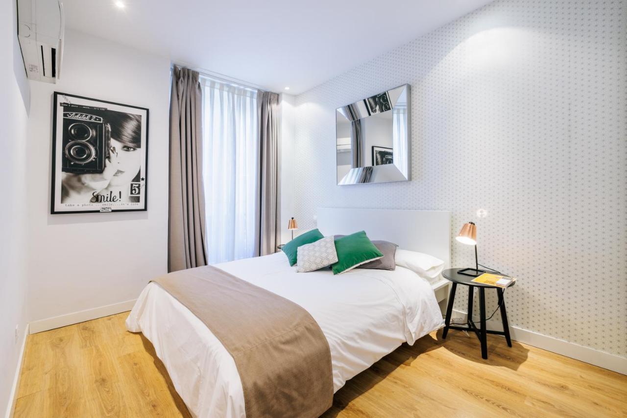 Mi Casa En Madrid- Spacious Apartments Callao Gran Via Екстер'єр фото